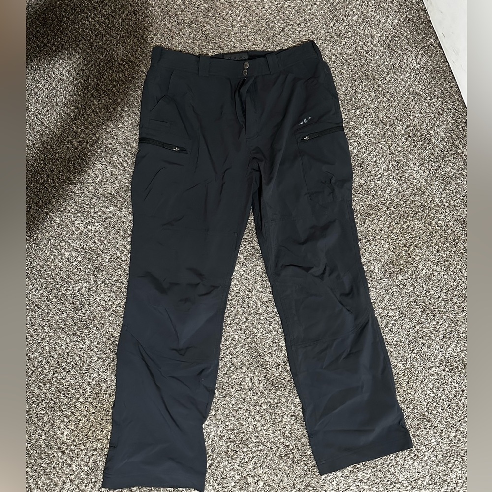 Cabela’s light weight outdoor pant black size 36